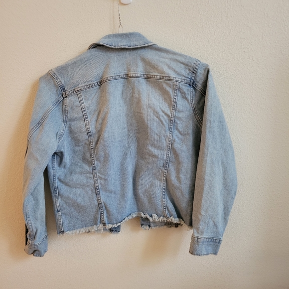 Lucky Brand Women's Tomboy Trucker Raw Hem Cropped Light Blue Denim Jean Jacket - Picture 5 of 8